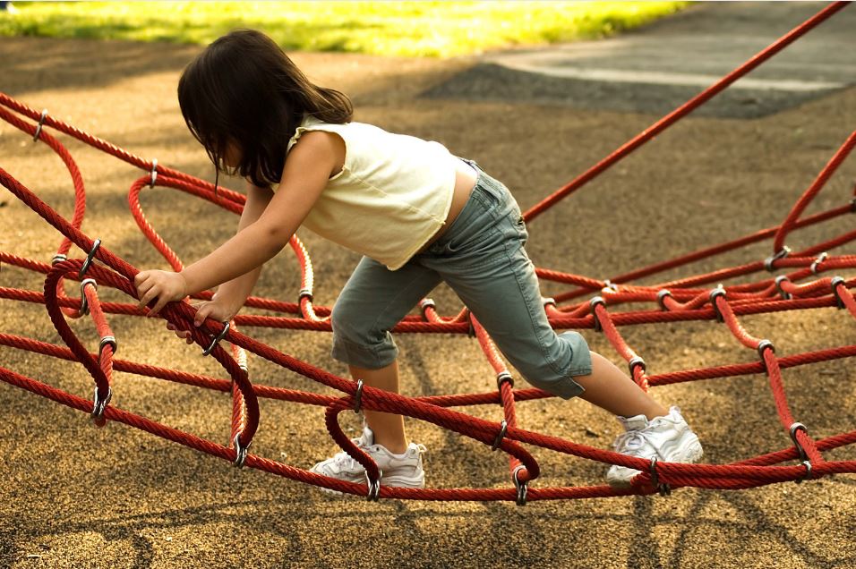 Fun Quick Challenges 10 Fun Challenges for Kids โ Scavenger Hunt